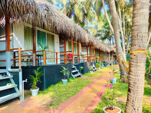 Agonda Beach Chalets