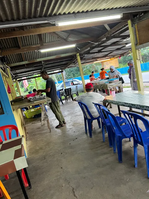 Warung Cik Ani Tomyam Seafood