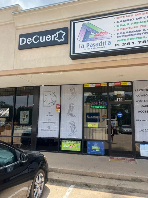 DeCuero Western Wear