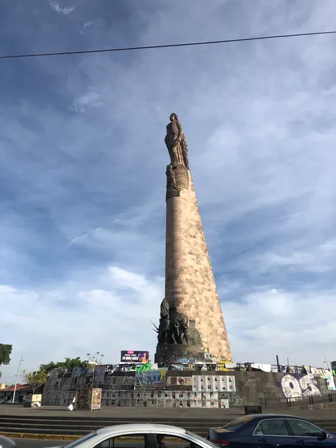 Niños Héroes Roundabout