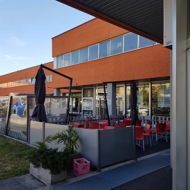 Centro 2000 / Center Comerciale "Liberty Center"