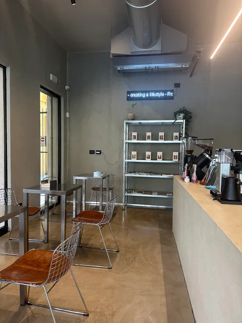 HOSEN | Specialty coffee & Bakery