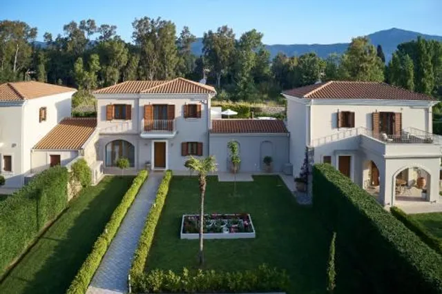 S&O Villas (Daphne, Anna, Lilly)