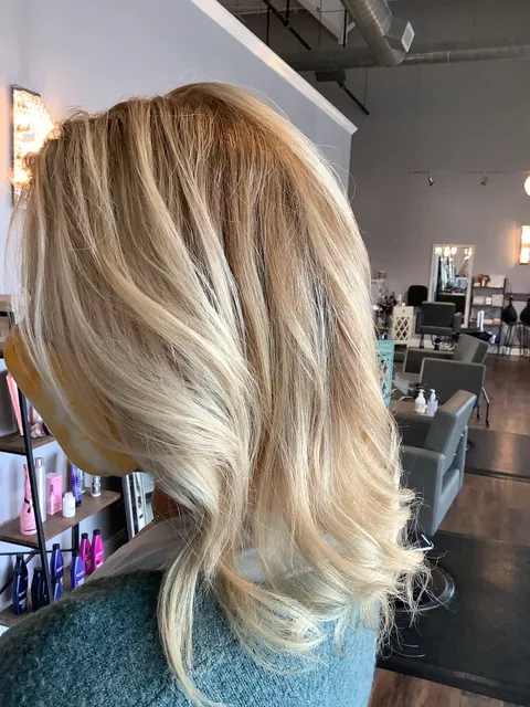 Apryl The Coloryst @ Parlor 45