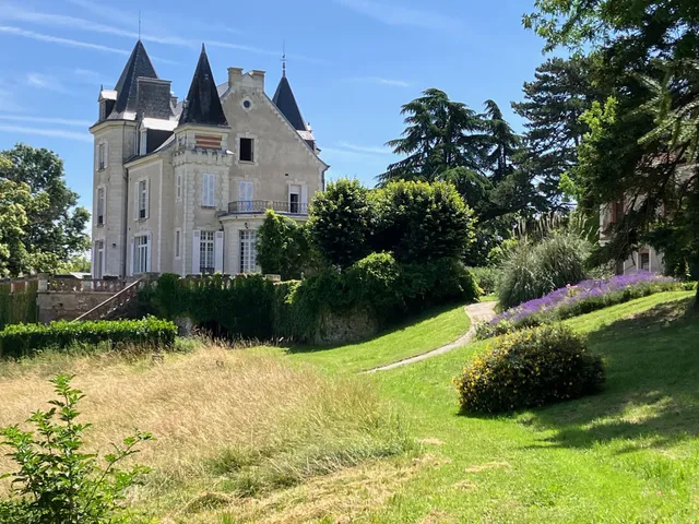 Château De La Villaine