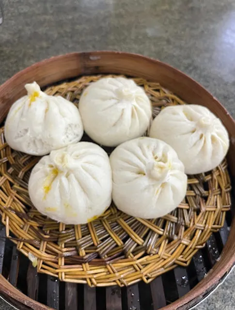 Hujia Steamed Stuffed Bun
