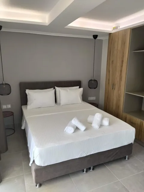 Elite City Apartments