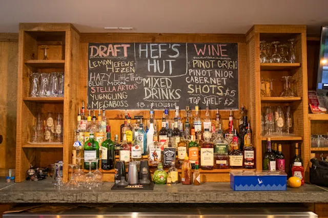Hef's Hut Bar and Grill