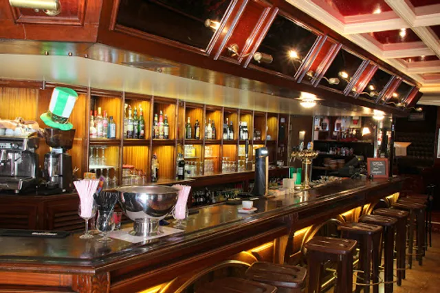 Charlie's Corner La Baule