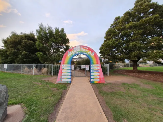 Dru Point Bicentennial Park