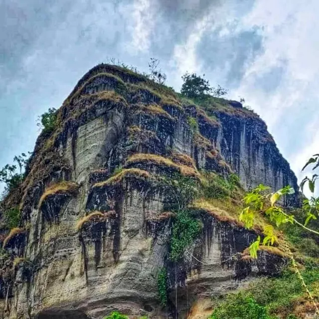 Gunung Bayangkaki