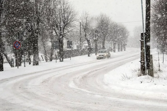 Plyazh Levoberezhnyy