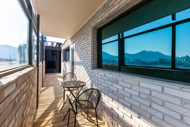 Brown Dot Hotel Sasang Renecite