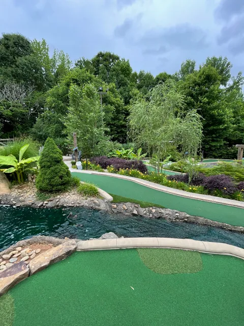 Lake Norman Miniature Golf
