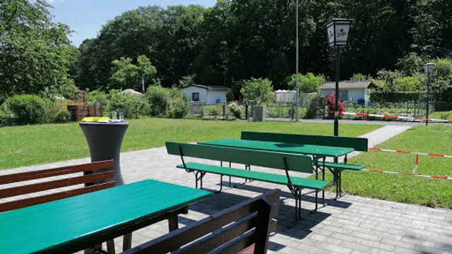 Radieschenheim Vereinshaus & Gaststätte mit überdachter Terrasse