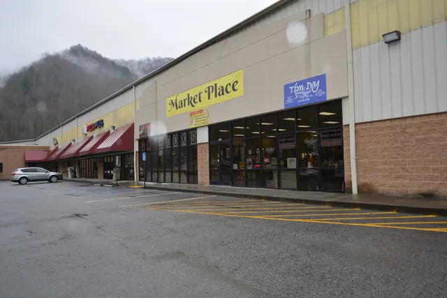 Tim Ivy Boutique & Gifts