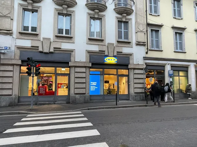 IKEA Monza Manzoni plan and order point