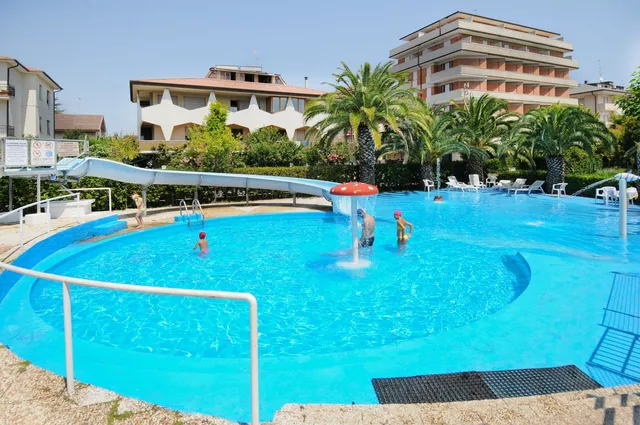 Villaggio Turistico La Capannina