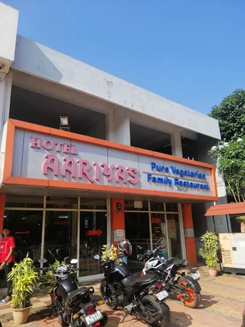 Aariyas - Pure Veg Restaurant