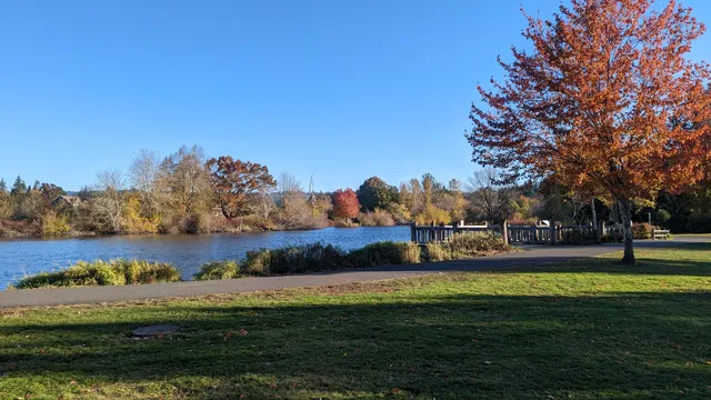 Commonwealth Lake Park