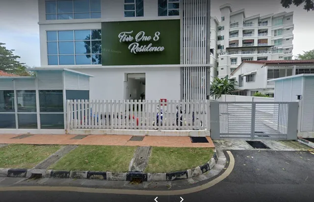 518 Luxury Beachfront Residence