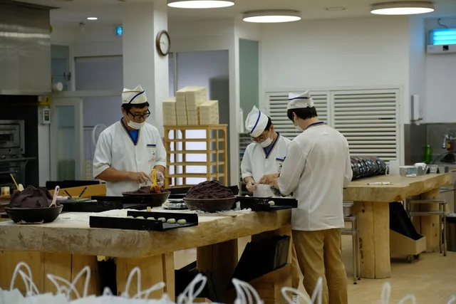 Hwangnamppang (Hwangnam Bread) - Original Store