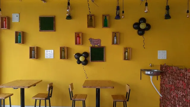 Shree Raj Khausa, Aalupuri & Restaurants