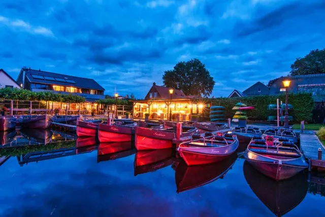 Het Rietershuijs | Hotel en bootverhuur Weerribben
