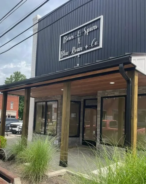 Bows & Spurs Boutique