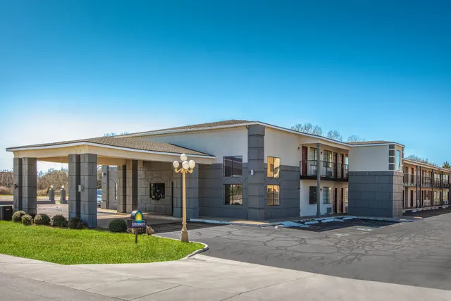 Days Inn by Wyndham Waco