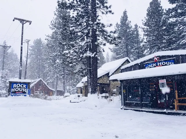 Rock House Discount Ski & Snowboard Rentals