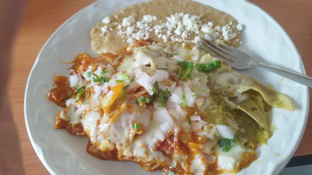 Mamá Chula, Chilaquiles y Desayunos