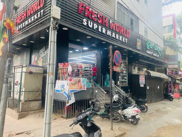 Fresh World Supermarket