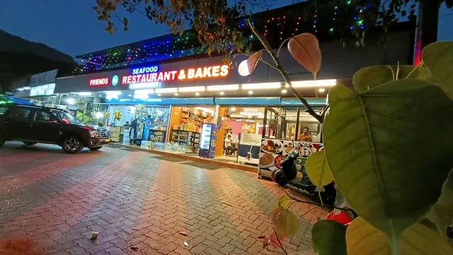 FRIENDS SEA FOOD RESTAURANT & BAKERS since 1990