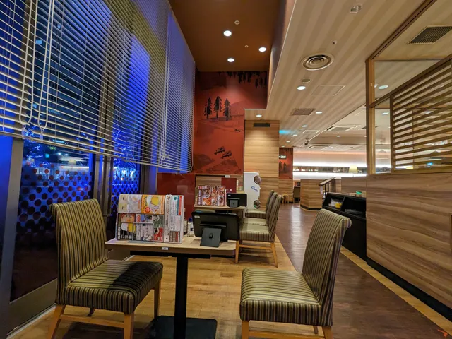 ガスト みなとみらい店