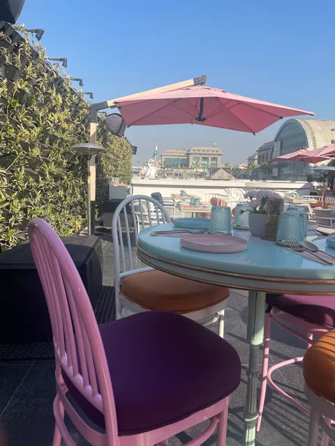 Lord of the drinks Saket