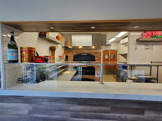 Amore Pizzeria & Italian Kitchen - Katonah