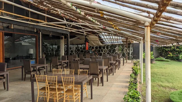 Razzberry Rhinoceros