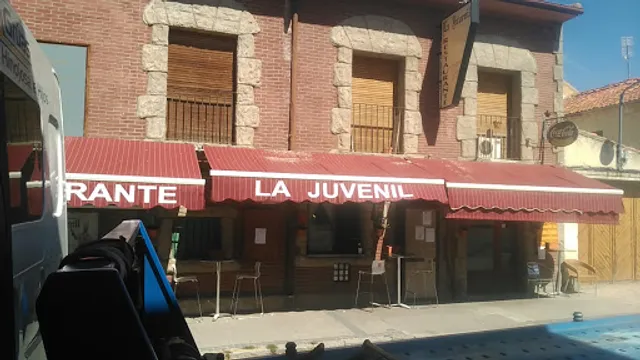 La Juvenil, Restaurant - Bar