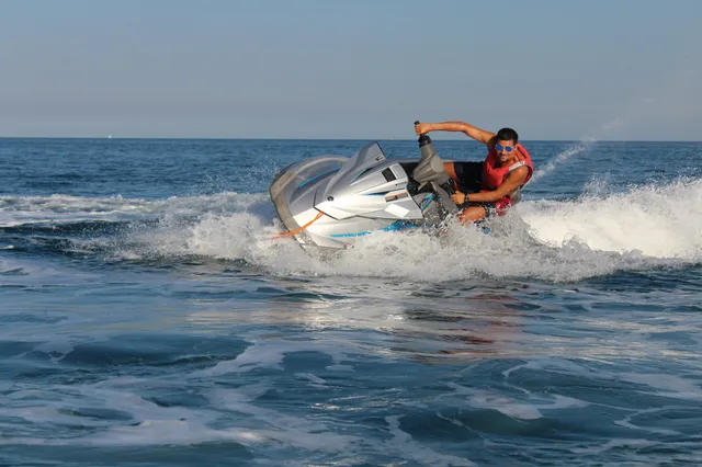 JET WATERSPORTS FUENGIROLA