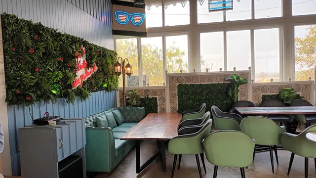 Atmosphere Pizzeria & Sky Lounge