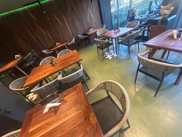 THYMARI Grill and Salad IOANNINA (ΘΥΜΑΡΙ)