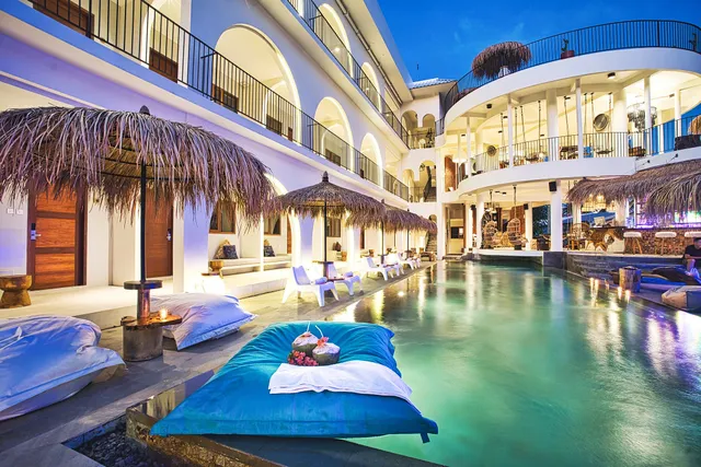 El Tropico Hotel Kuta Lombok
