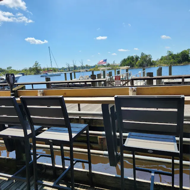 Georgetown Corner Tavern