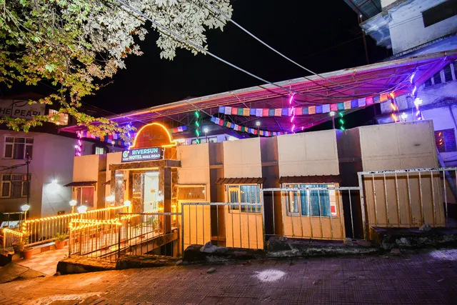 Riversun Hotel Mall Road