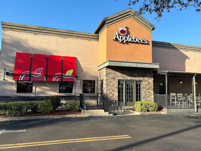 Applebee's Grill + Bar