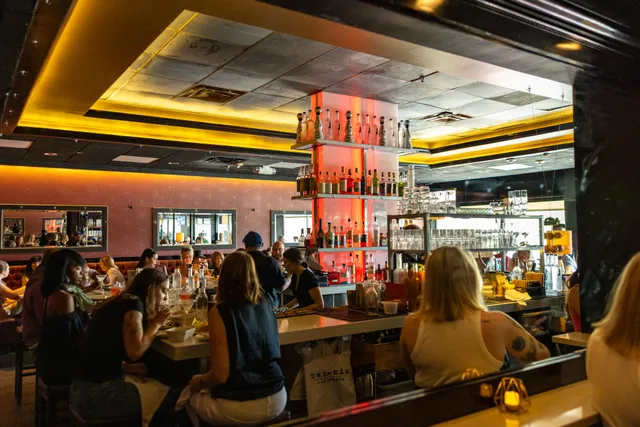 Shift Kitchen & Cocktails