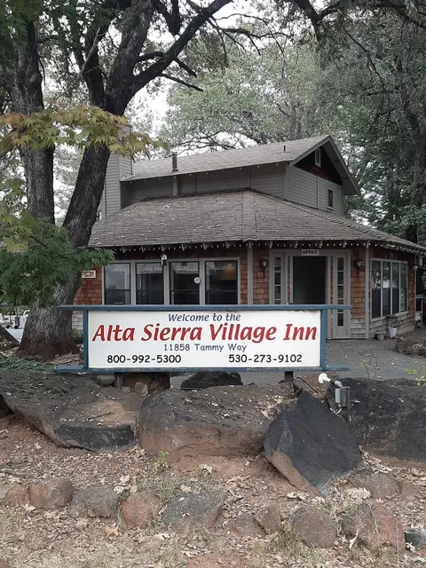 Alta Sierra Village Inn