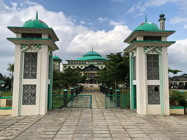 Masjid Raya Tuatunu