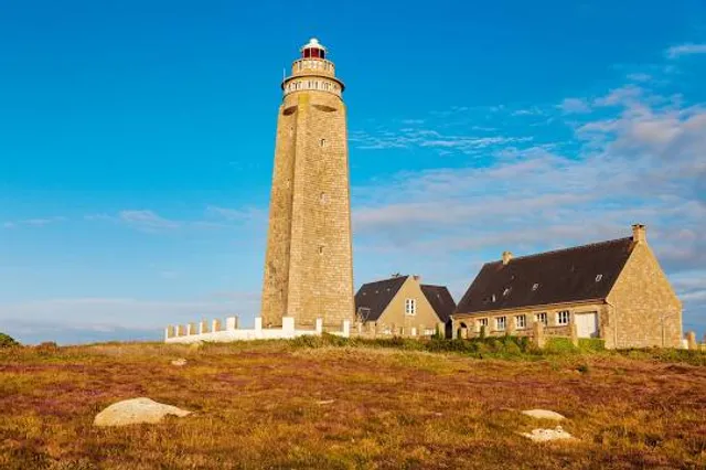 Lighthouse du Cap Levi (1854-58), 29m tall